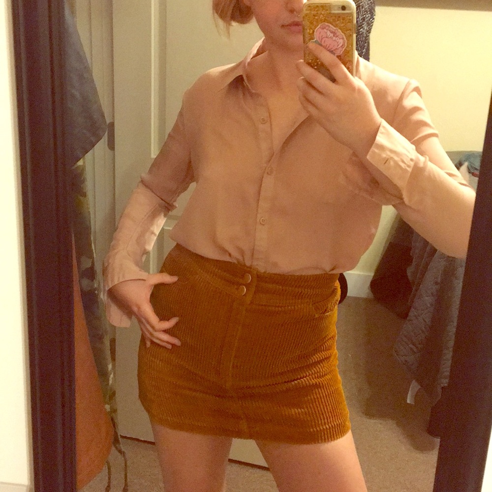 Forever 21 Backless pink button up